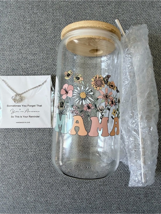 Other - Floral "MAMA" Glass Water Bottle with Bamboo Lid